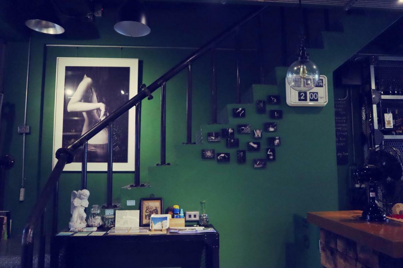 Travel Charger Hostel เมืองฮวาเหลียน ภายนอก รูปภาพ